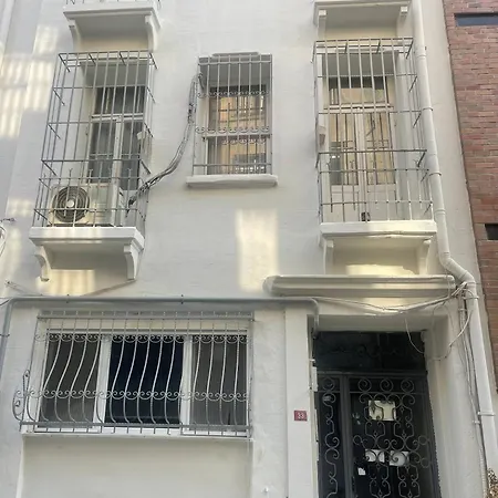 Apartment Cosmopolitan Taksim Sut *