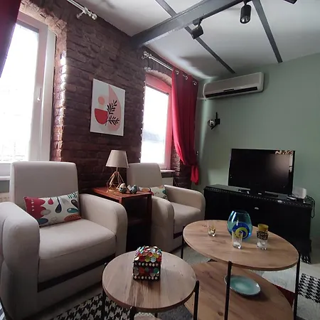 Cosmopolitan Taksim Sut Apartment